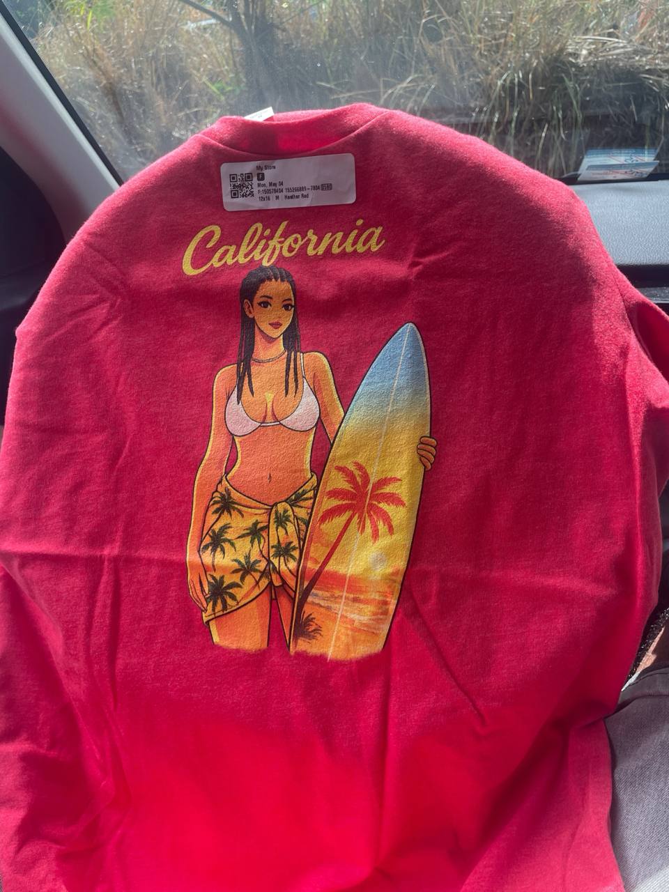 T-shirt femme LILA™ Boldness Brocart Edition col V en coton doux, motif brocart — vue produit